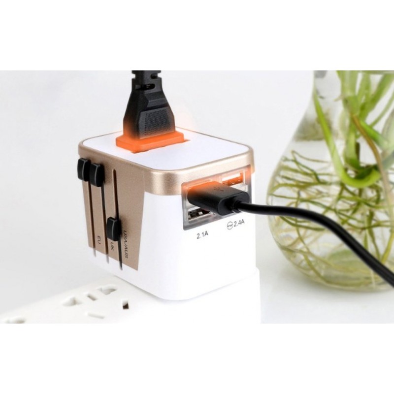 Multi-country travel adapter